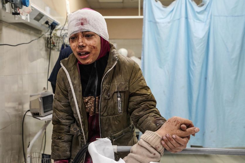 Cinq journalistes palestiniens tués dans une attaque israélienne sanglante à l’hôpital Nasser de Khan Younis
